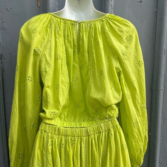 Velvet by Graham & Spencer Yara Cotton Eyelet Set, size xs/s - Picture 9 of 16